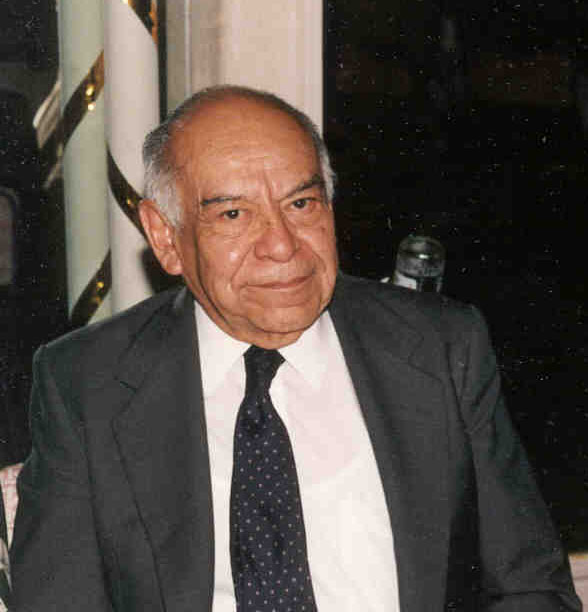 Dr. Rafael Ramos Galvn